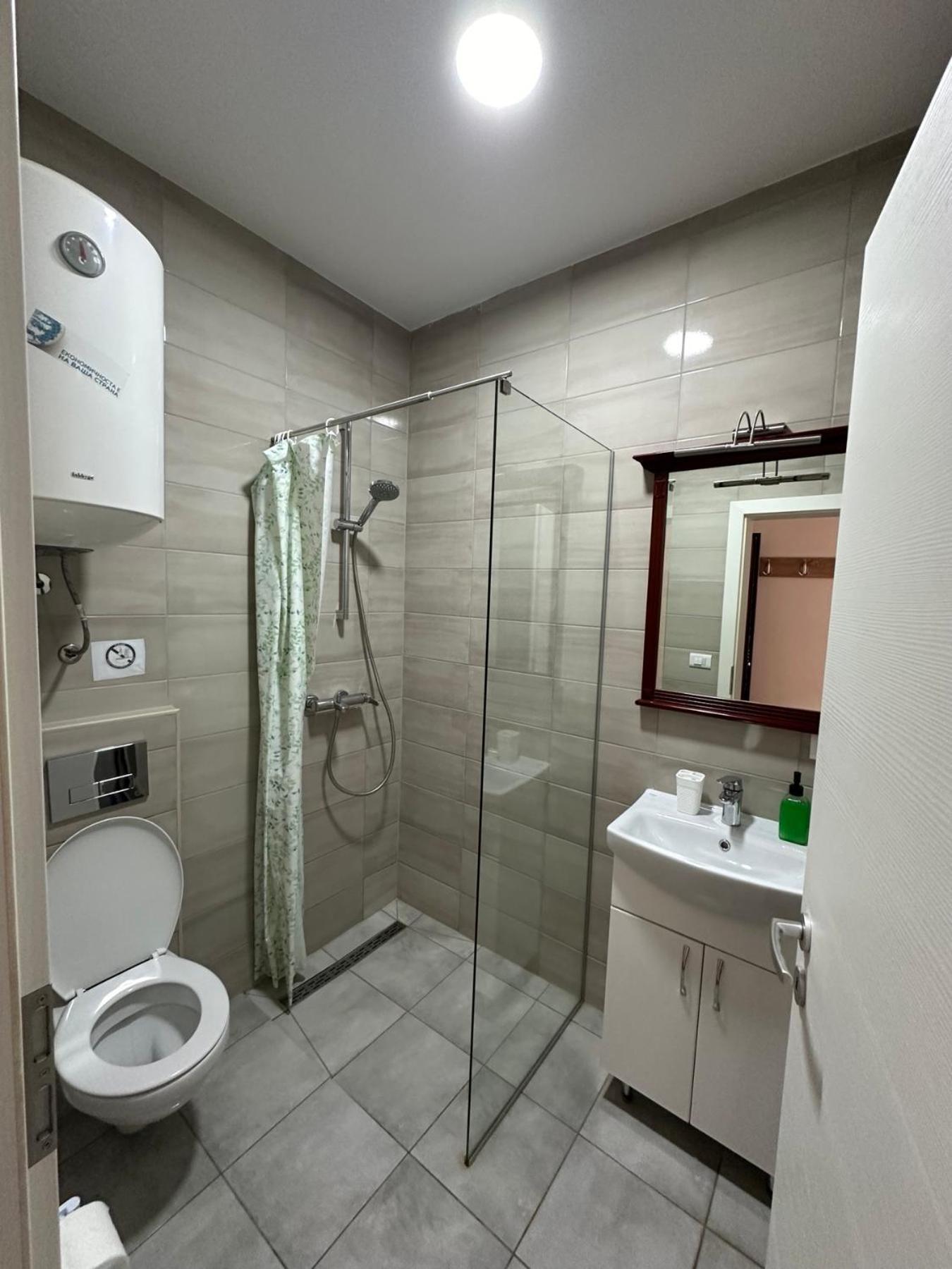 Apartments Nora Ohrid Bagian luar foto