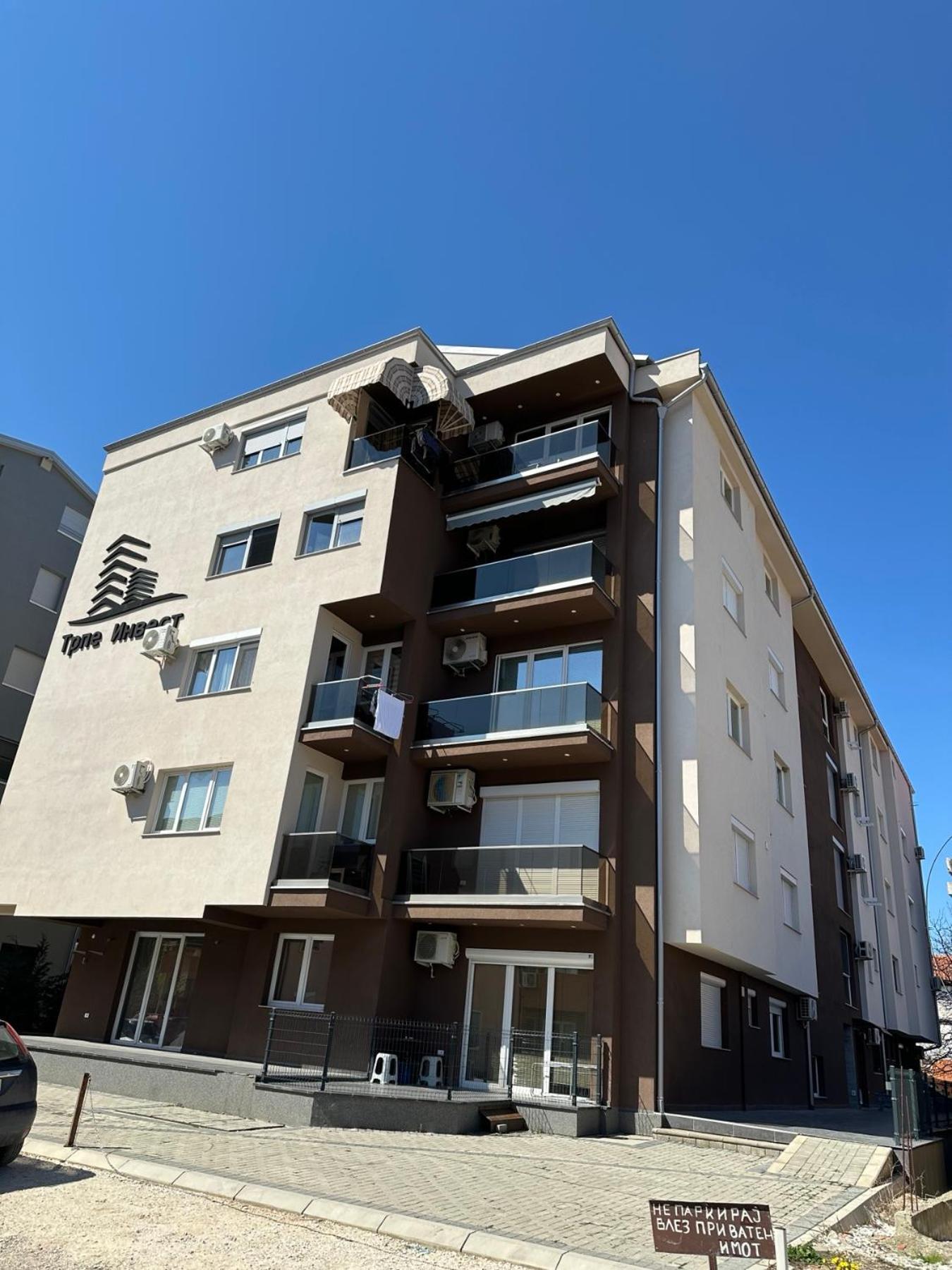 Apartments Nora Ohrid Bagian luar foto